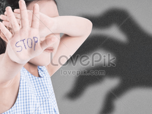 تابع قصة رعب